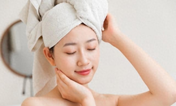 女人洗澡为什么要洗那么久